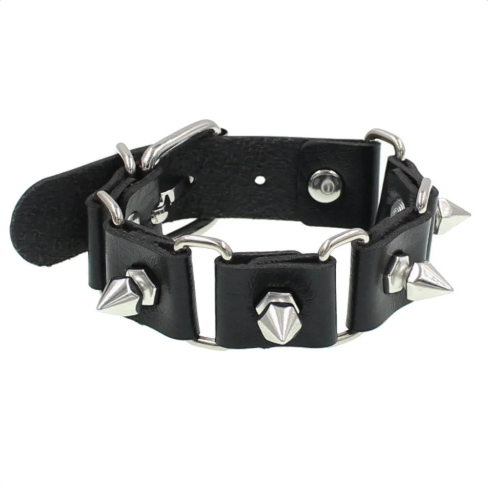 2024 Punk Skull Star Bracelet Personality PU Leather Three Rows Spikes Square Stud Bracelets Bangle For Women Man